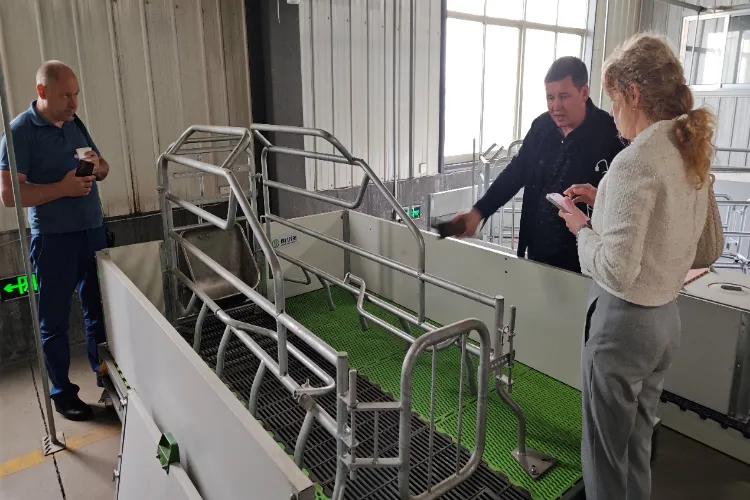 Посете купаца из источне Европе ради инспекције пријема на лицу места пре отпреме