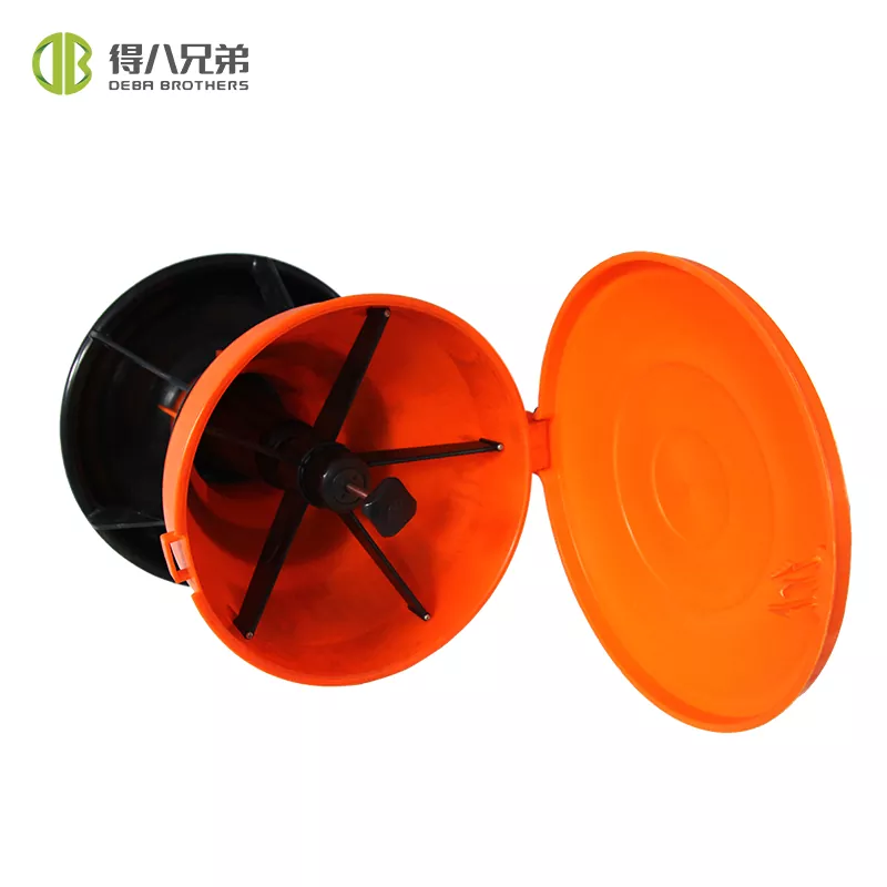 Аутоматско корито за храњење прасади